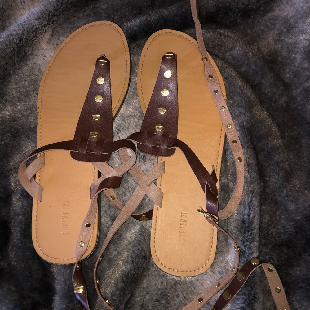 Sandals - Picture 2 of 3